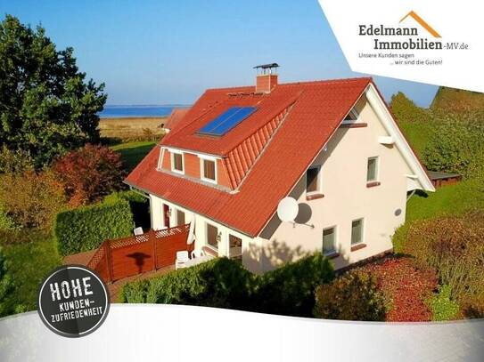 Boddenblick! Großes Doppel-/Ferienhaus, zwei Wohneinheiten, Stellplätze & Terrassen in Fuhlendorf!