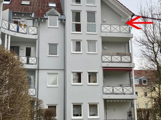 Attraktive 3 1/2-Zimmer- Maisonette-Wohnung mit Garage in ruhiger Lage