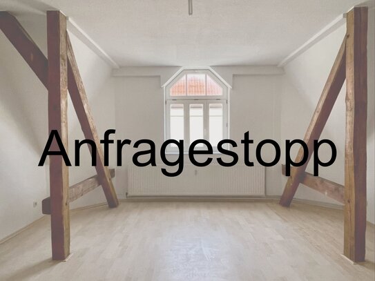 Dachgeschosswohnung mit besonderem Flair nahe Bahnhof