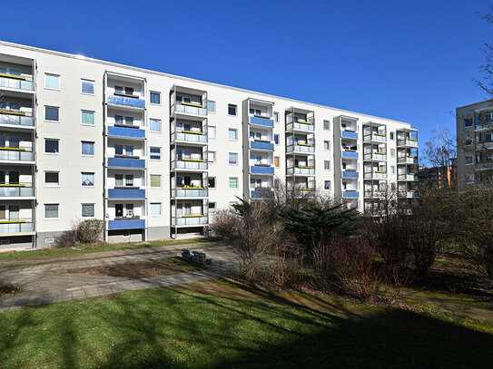 Helle kleine 2-Raum-Wohnung mit neuen Nordbalkon