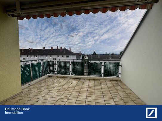 Barrierefrei! Zentral gelegene 2-Zimmerwohnung mit Balkon und TG-Stellplatz