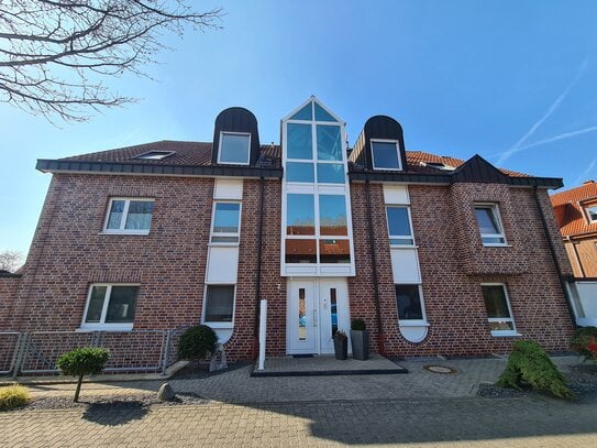 Ahlener Westen, eine außergewöhnliche, großzügige Maisonette-Wohnung mit Garage und Stellplatz.