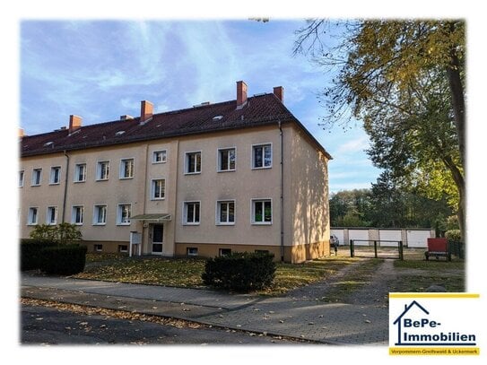 BePe-Immobilien- 3 Raumwohnung (Hochparterre), in grüner, ruhiger Stadtlage von Eberswalde zu verkaufen