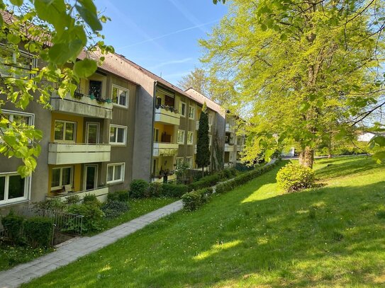 Renovierte Wohnung mit Balkon