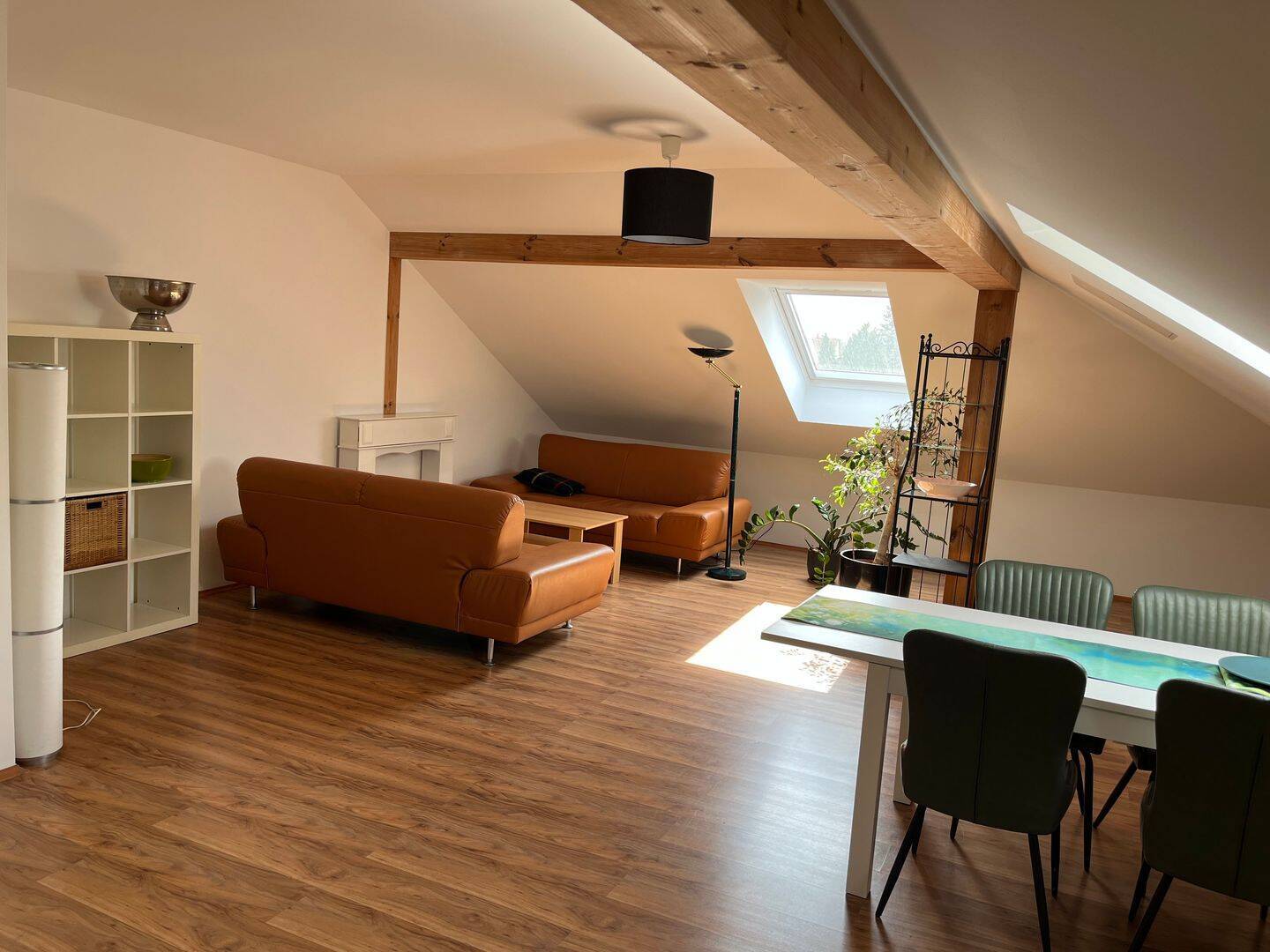 Helle möblierte 2-Zimmerwohnung - Foto 1