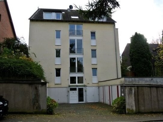 MH-Hothausen 3 Zimmer mit Balkon und Aufzug in gepflegter Wohneinheit mit Gäste WC