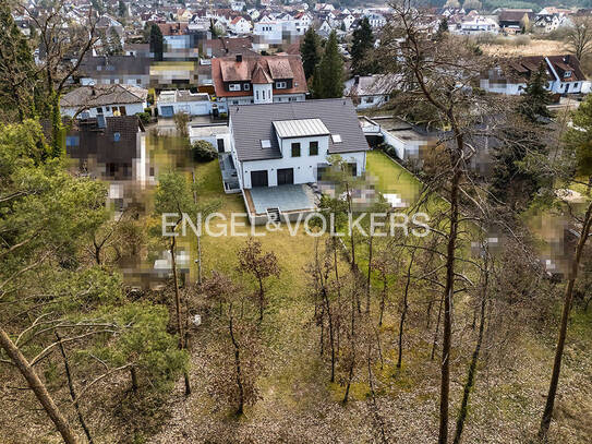 Exquisites Luxusdomizil – Moderne Eleganz mit erstklassiger Infrastruktur und naturnaher Anbindung