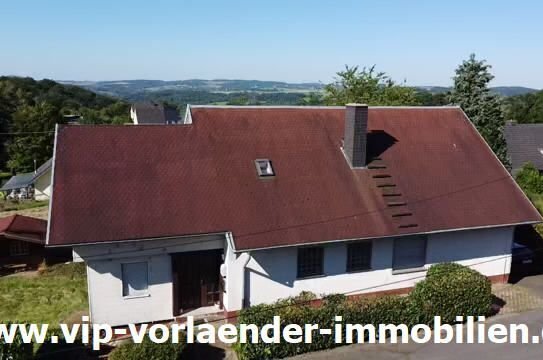 51570 Windeck-Hurst VIP-1369 "Höhenlage mit Fernblick !" Großes Einfamilienhaus mit 2 Wohneinheiten