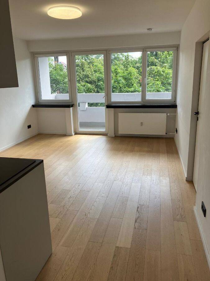 Adenauerplatz_Modern sanierte 2-Zimmer-Wohnung - Foto 1