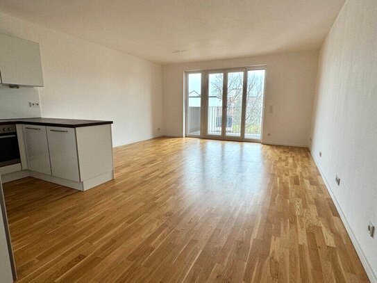 Moderne 3-Zimmer-Wohnung mit EBK, 2 Bädern und Balkon