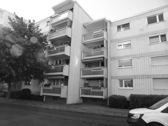 Attraktive Kapitalanlage: 2-Zimmer-Wohnung mit großzügigem Balkon am Gradierbau!