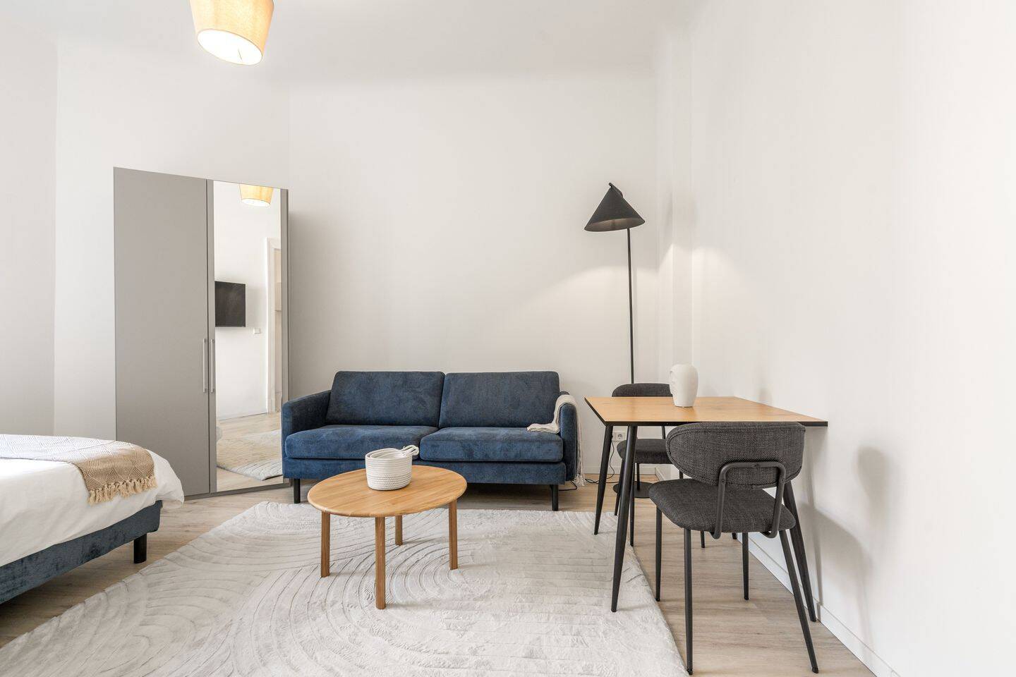 Beeindruckende 1-Zimmer Wohnung in Wedding - voll möbliert - Foto 1