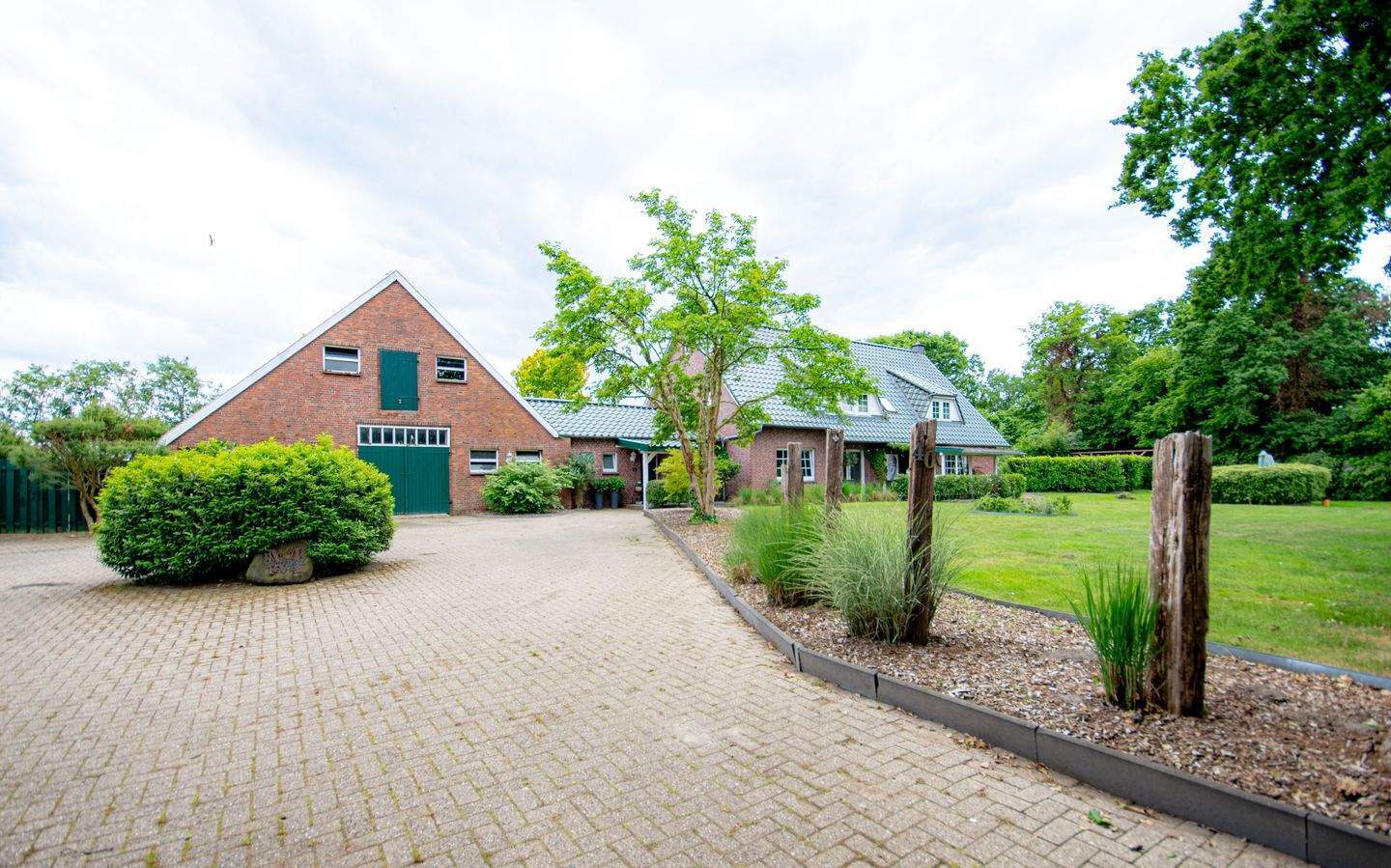 Real Estate Title Image Background