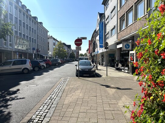 Modernes Wohn- und Geschäftshaus im Zentrum von 52349 Düren