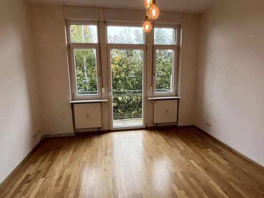 Sanierte 3-ZKB-Altbauwohnung in Karlsruhe Durlach