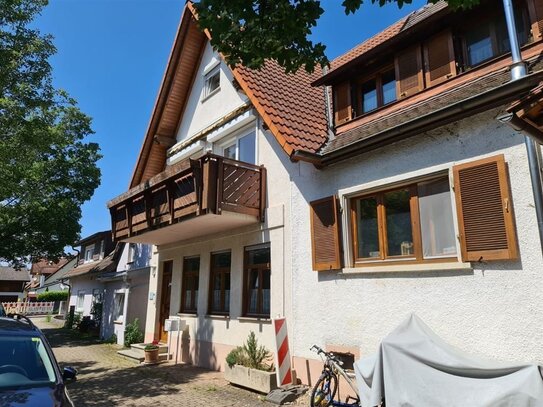 3 Wohneinheiten - 1 Preis!!! Einfamilienhaus mit Büro - Werkstatt - ELW und einem renovierten Altbau