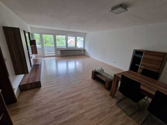 2 Zimmer-Wohnung mit Balkon