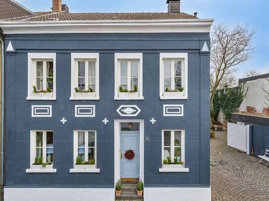 saniert 2023, individuelle Ausstattung, geschützte Garten/Hofanlage
