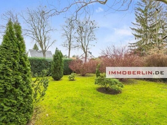 IMMOBERLIN.DE - Sehr attraktiver Bungalow mit Sonnengarten für das Wohlgefühl in ländlicher Lage