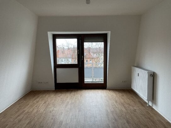 frisch renovierte 1-Zimmer-Wohnung am Rennweg