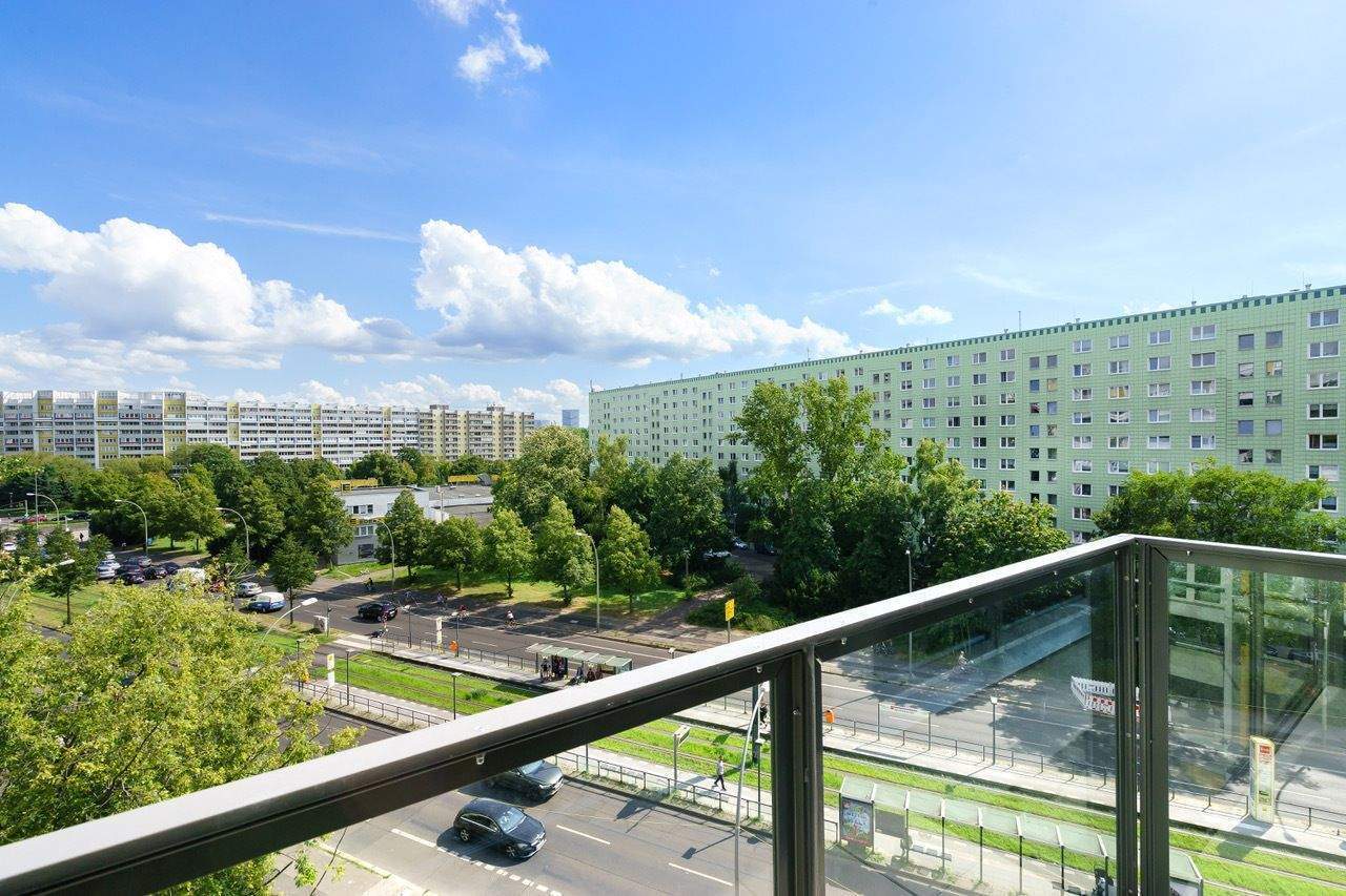 Business-Apartment with registration, including broadcasting fee (GEZ) and other amenities! - Foto 1