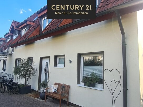 Pulheim-Stommeln - Großzügige Erdgeschosswohnung mit Terrasse & Stellplatz