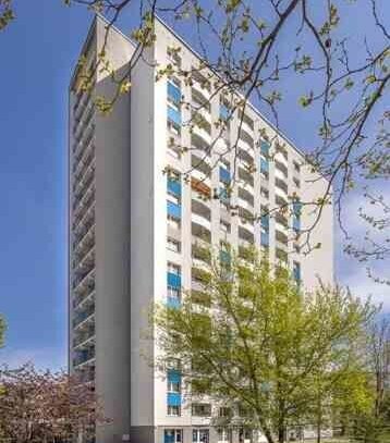 2-Zimmerwohnung mit Balkon, Aufzug und tollem Blick über Dresden!