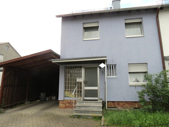 Schönes Reiheneckhaus mit Garage und Carport zentral in Crailsheim zu verkaufen