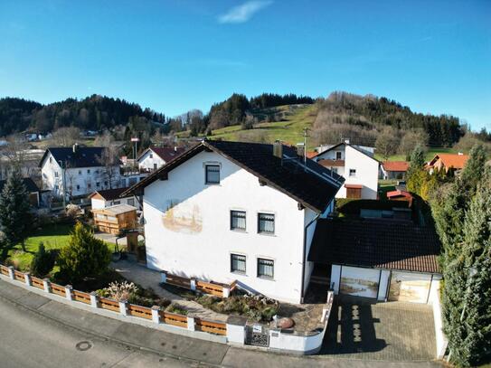 VIEL PLATZ - SCHÖNE ORTSRANDLAGE Doppelhaushälfte mit großem Garten in Peiting