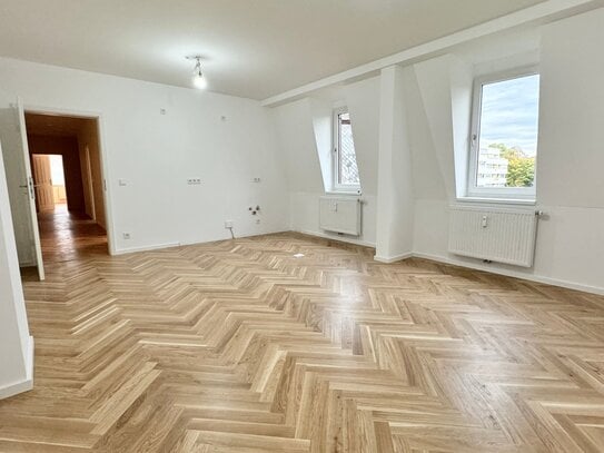 Kleinweidenmühle Liebhaberobjekt! Sanierte, stilvolle 3-ZW mit 80 m², Parkett, Gäste-WC, im 3.OG