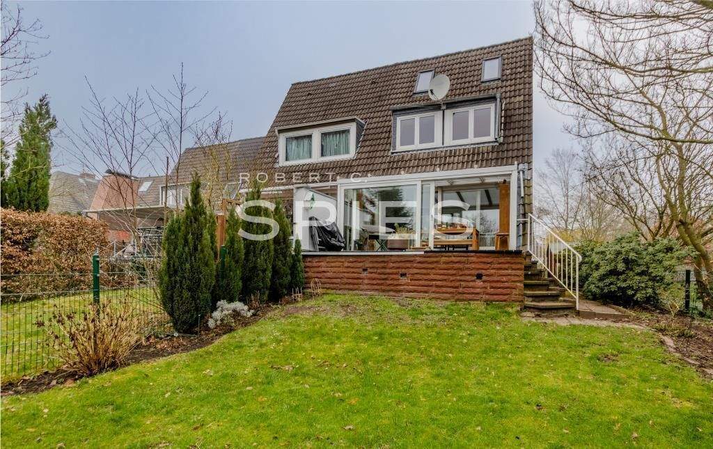 Real Estate Title Image Background