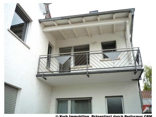 ***Schöne Wohnung für junge und junggebliebene Pärchen mit Süd-Balkon***