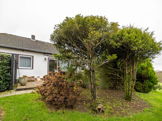 Freistehendes Einfamilienhaus mit Garten, Carport und vielseitig nutzbaren Hobbyräumen