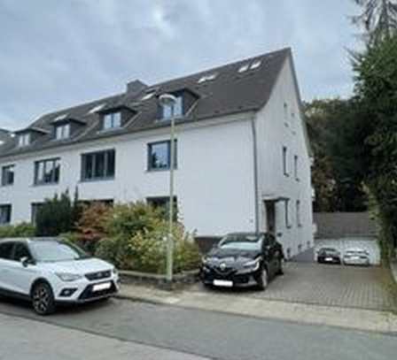 3,5-Zimmer-Wohnung mit großzügigem Balkon mit Blick ins Grüne