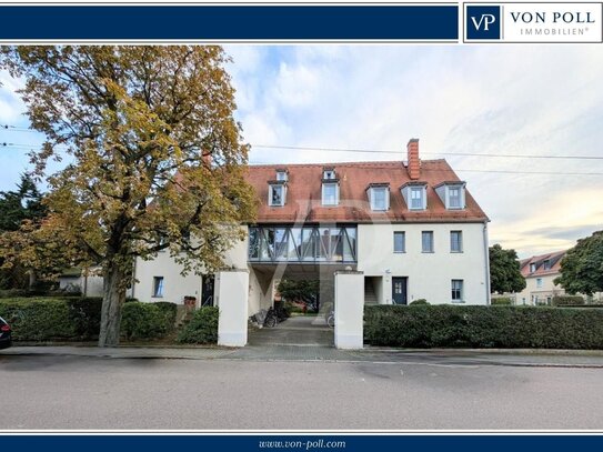 Geräumige Maisonettewohnung mit vier Schlafzimmern und Außenstellplatz in Dresden-Cossebaude