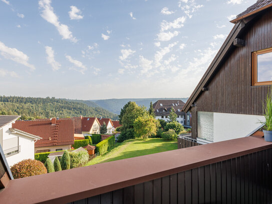 3-Zimmer-Maisonette-Wohnung im Luftkurort Monakam mit Panoramaaussicht auf den Nordschwarzwald