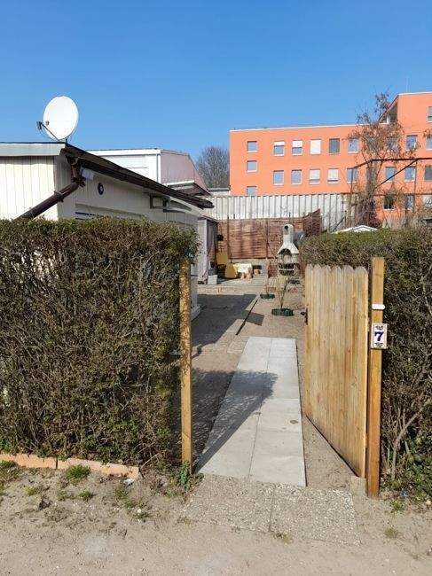 Immobilie in Berlin - Gemütlicher Gartenbungalow in Top-Lage Neukölln - sofort nutzbar Nähe Tempelhofer Feld - Bild 0