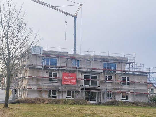 Erstbezug- 3 Zimmerwohnung mit toller Aussicht und guter Raumaufteilung