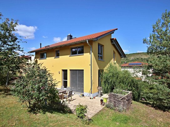 Hochwertiges und lichtdurchflutetes Einfamilienhaus mit Blick zum Jenzig