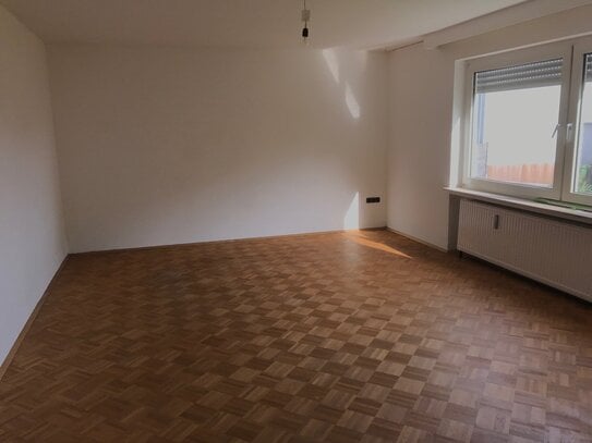 Erdgeschosswohnung 3 Zimmer Küche Bad