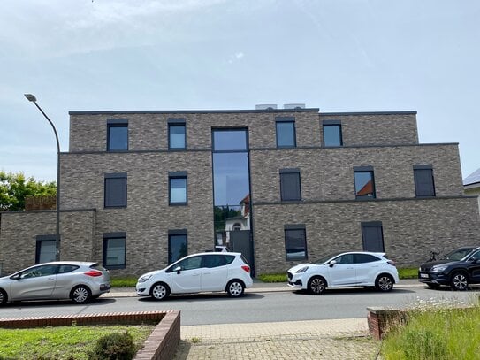 Dachgeschosswohnung (96 m2) mit großzügiger Terrasse (46 m2) in Lüstringen