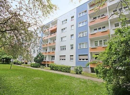 Unten wohnen! 3-Zimmerwohnung mit Wanne und Balkon