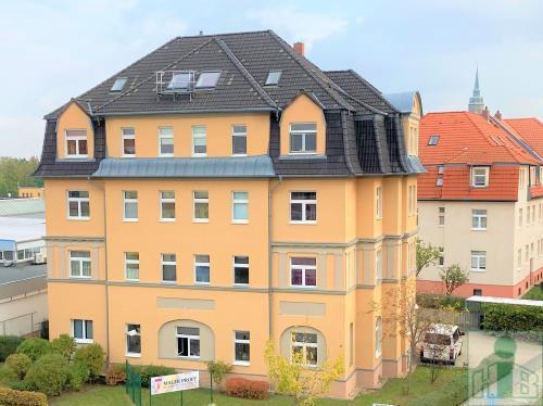 Ihre neue Wohlfühloase! Schicke 3-Raum-DG-Wohnung + PKW-Stellplatz in der Neustadt von Bautzen zu vermieten.