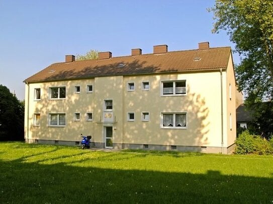 Schöne helle Wohnung mit Blick ins Grüne!