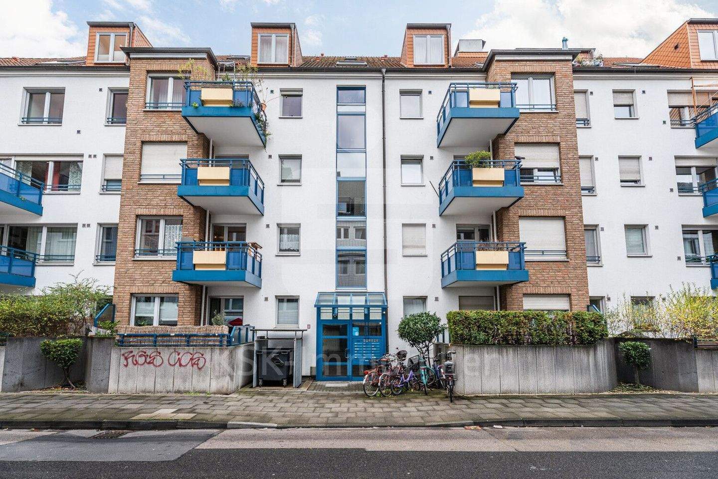 Solide Vermietung - Top Lage: 2-Zimmer-Wohnung mit Garten!