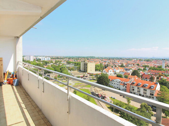 3-ZKB-Balkon-Wohnung über den Dächern von Ludwigshafen-Oggersheim