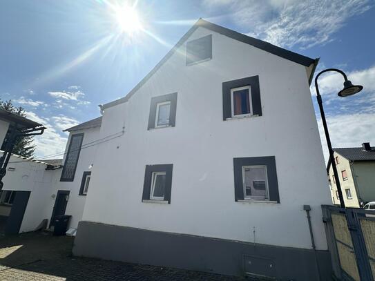 Beienheim - ehemalige Bäckerei mit Nebengebäuden und großem Garten