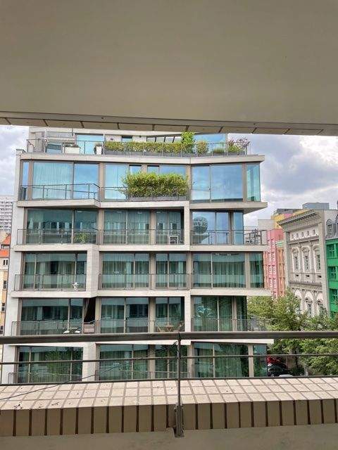 Moderne 1-Zimmer Wohnung mit Balkon im Herzen von Berlin Mitte - Foto 1