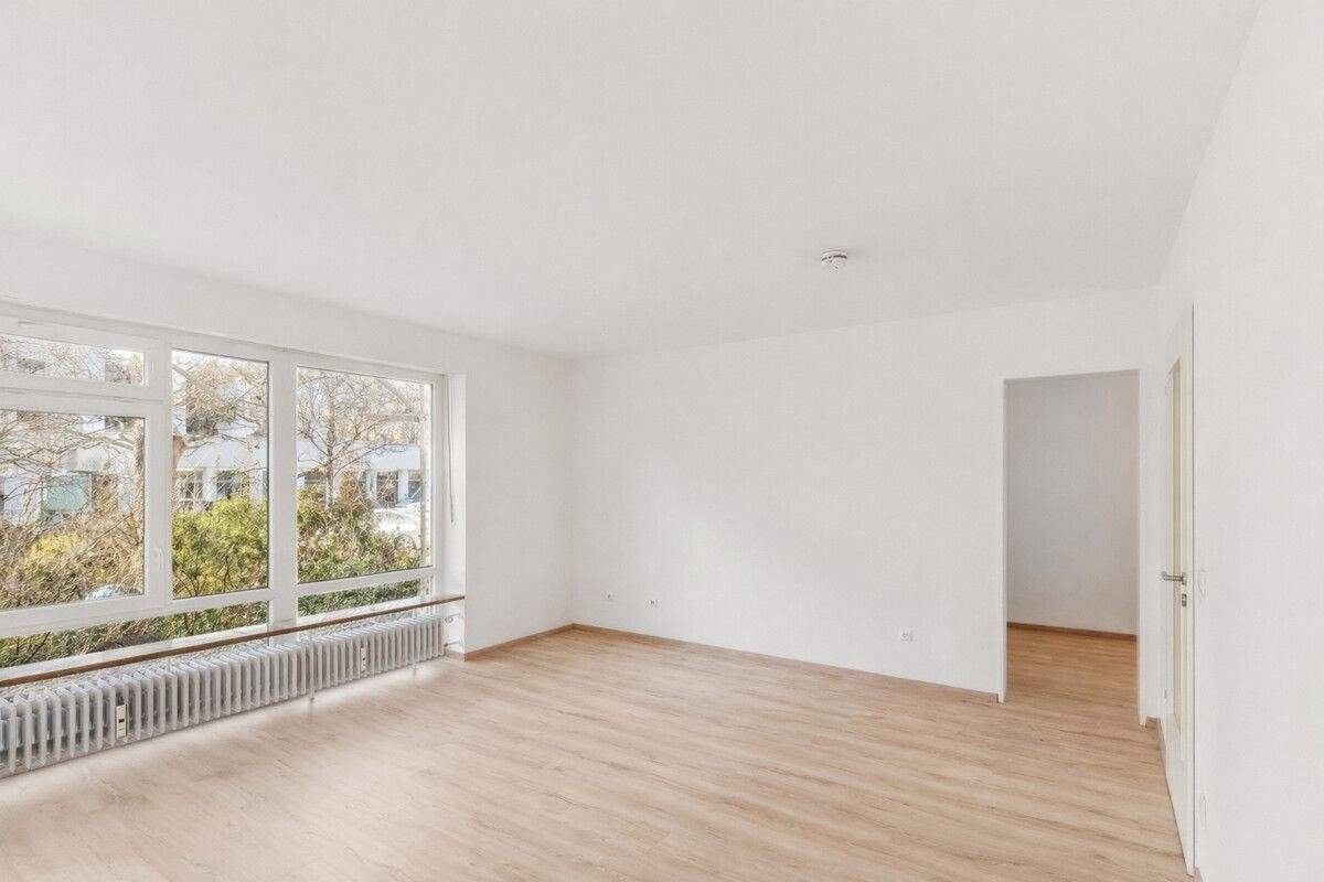 Hadern: 1,5-Zi.-EG-ETW - Loggia + Garten | Erstbezug nach Renovierung | ÖPNV vor der Tür