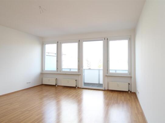 1. MONAT kaltmietfrei! TOP 1-Zimmerwohnung + großem BALKON + bodengleiche Dusche **